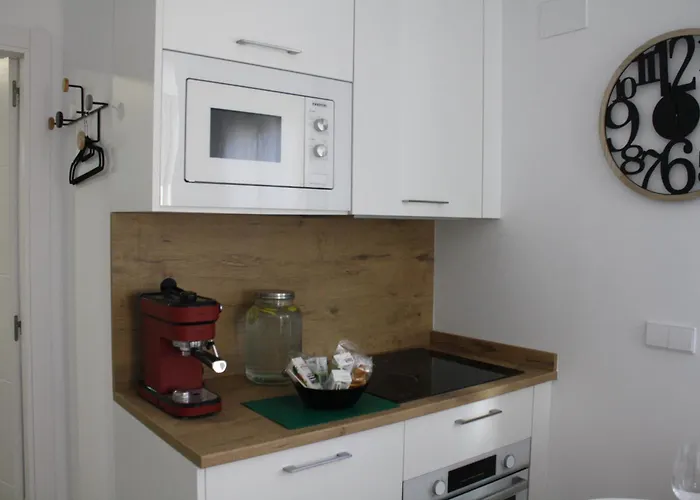 Madrid Urban Suites- Nuevo Apartahotel-7 Apartaments Boutique Full Equiped